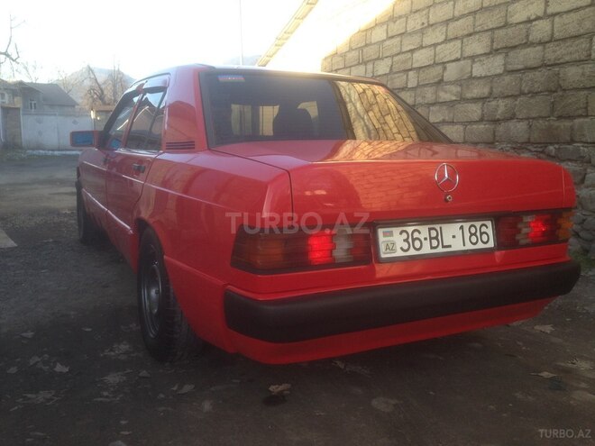 Mercedes 190 1986, 627,373 km - 2.0 л - Qəbələ