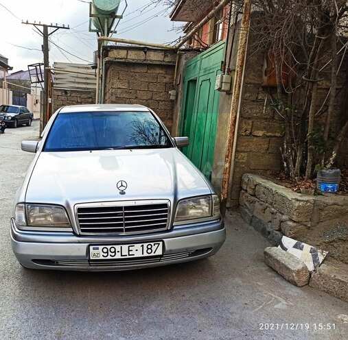 Mercedes C 180 1994, 394,624 km - 1.8 l - Bakı