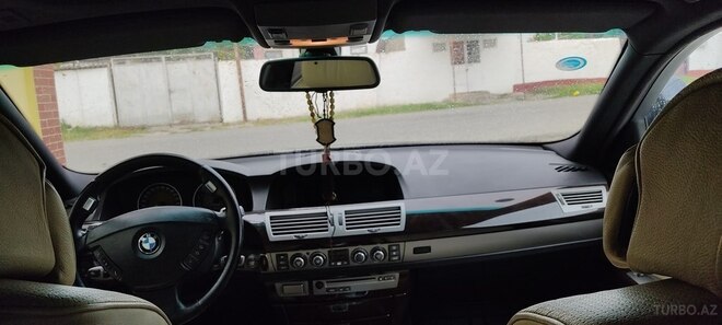 BMW 750 2006, 205,000 km - 4.8 л - Bakı