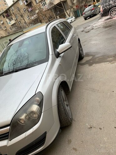 Opel Astra 2006, 237,000 km - 1.3 l - Bakı