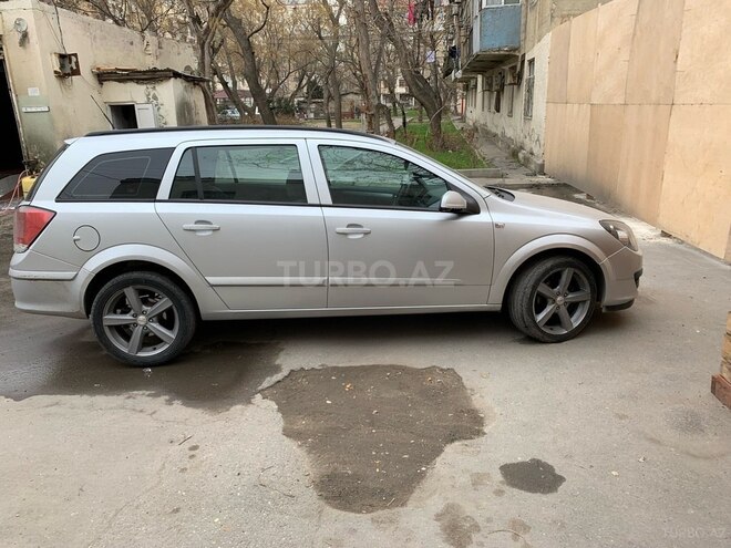 Opel Astra 2006, 237,000 km - 1.3 l - Bakı