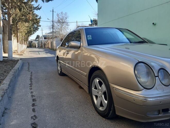 Mercedes E 220 2001, 450,000 km - 2.2 l - Mingəçevir
