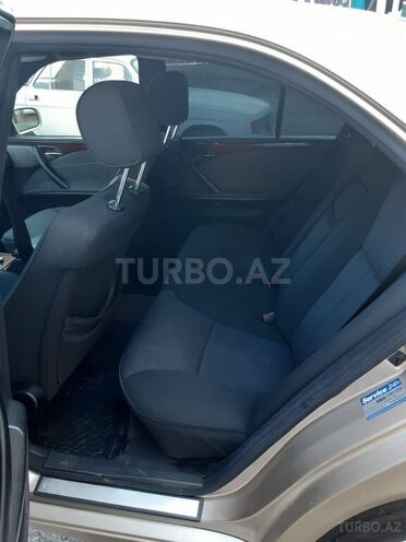 Mercedes E 220 2001, 450,000 km - 2.2 l - Mingəçevir
