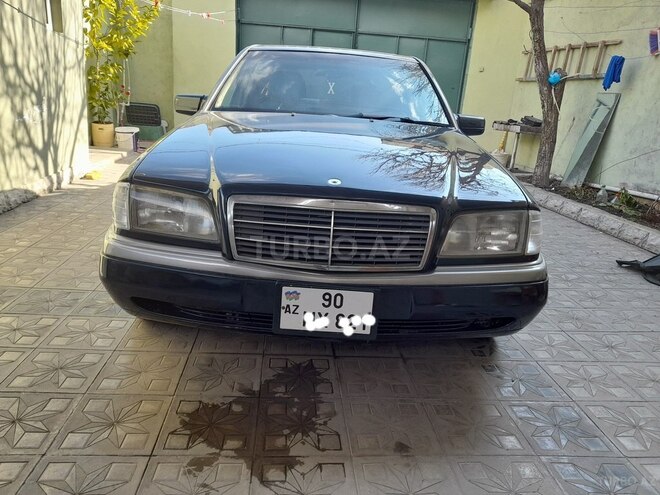 Mercedes C 220 1995, 271,423 km - 2.2 l - Gəncə