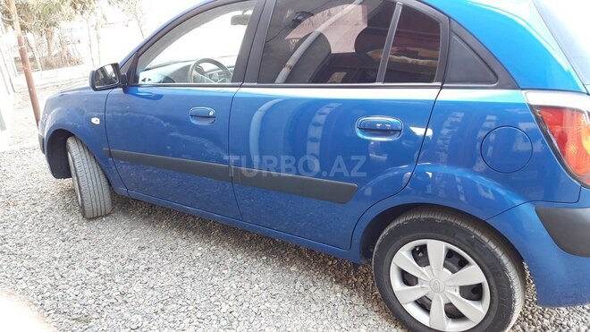 Kia Rio 2005, 182,400 km - 1.4 l - Gəncə