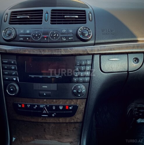 Mercedes E 270 2003, 337,000 km - 2.7 l - Goranboy