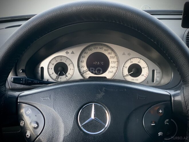 Mercedes E 270 2003, 337,000 km - 2.7 l - Goranboy