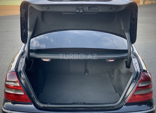 Mercedes E 270 2003, 337,000 km - 2.7 l - Goranboy