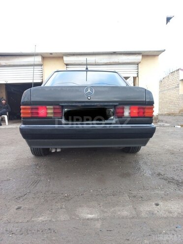 Mercedes 190 1991, 250,000 km - 2.0 л - Sabirabad