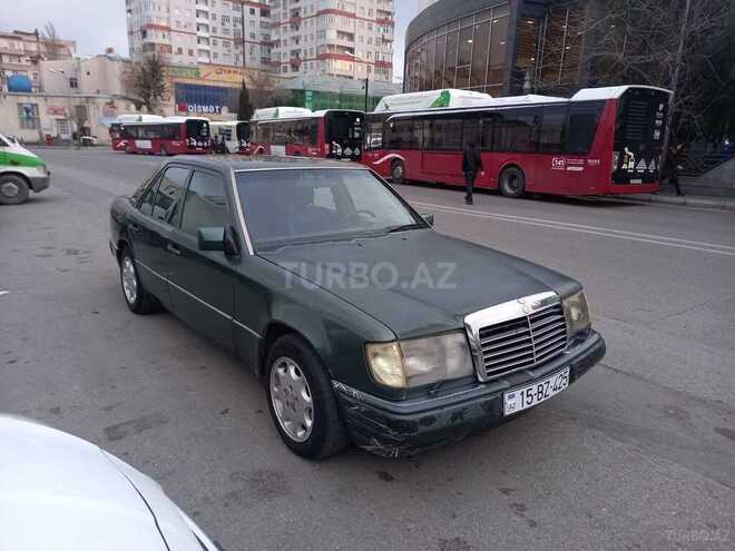 Mercedes E 230 1992, 325,000 km - 2.3 l - Bakı