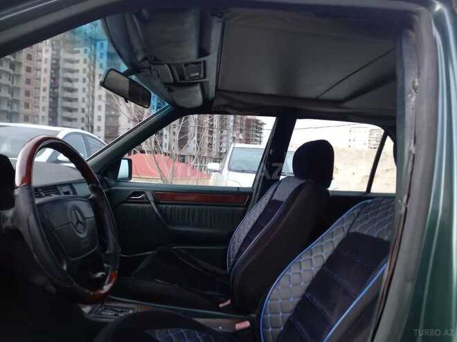 Mercedes E 230 1992, 325,000 km - 2.3 l - Bakı