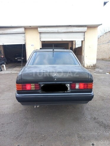 Mercedes 190 1991, 250,000 km - 2.0 л - Sabirabad