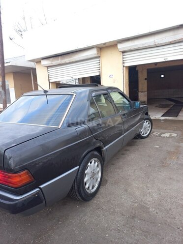 Mercedes 190 1991, 250,000 km - 2.0 л - Sabirabad