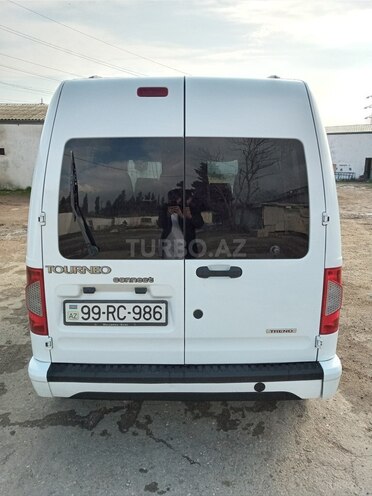 Ford Tourneo Connect 2010, 230,000 km - 1.8 l - Bakı