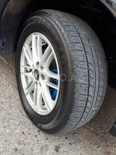 Volkswagen Golf 1994, 180,000 km - 2.0 l - Samux