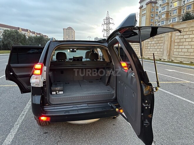 Toyota Prado 2011, 243,000 km - 2.7 l - Bakı