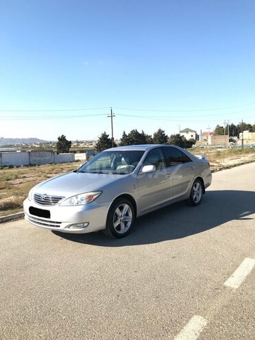 Toyota Camry 2003, 210,000 km - 3.0 л - Bakı