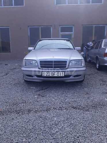 Mercedes C 180 1999, 300,000 km - 1.8 l - Goranboy