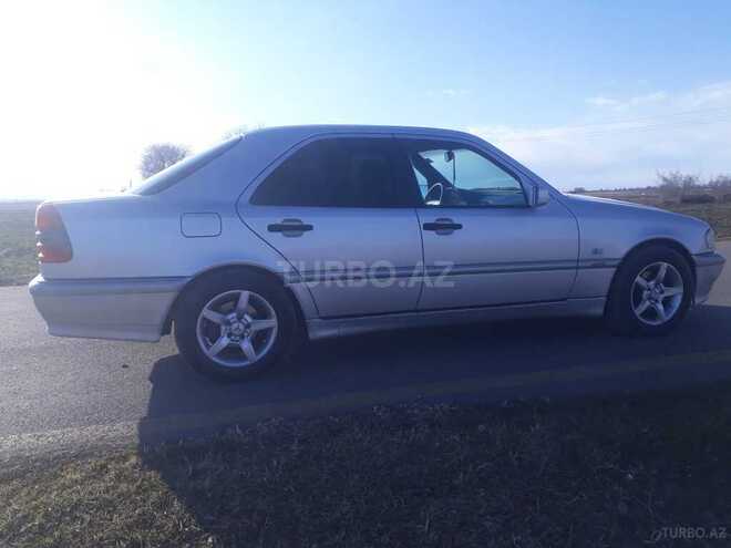 Mercedes C 180 1999, 300,000 km - 1.8 l - Goranboy