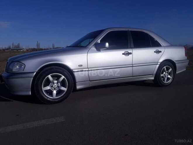 Mercedes C 180 1999, 300,000 km - 1.8 l - Goranboy