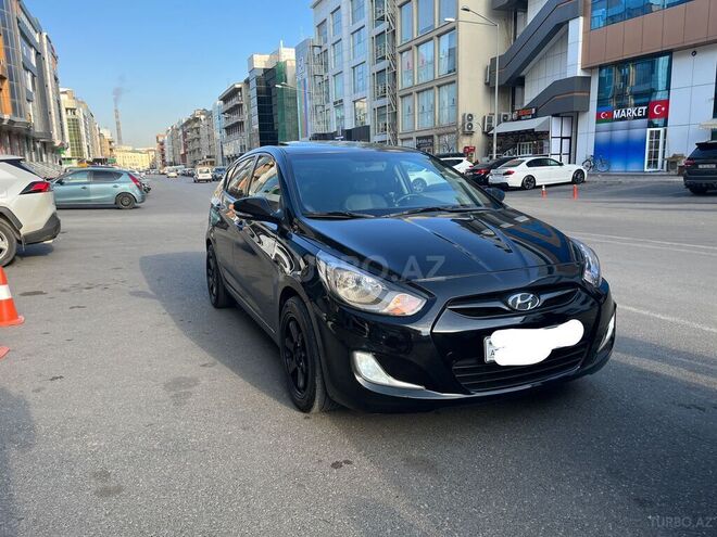 Hyundai Accent 2011, 213,000 km - 1.6 л - Bakı