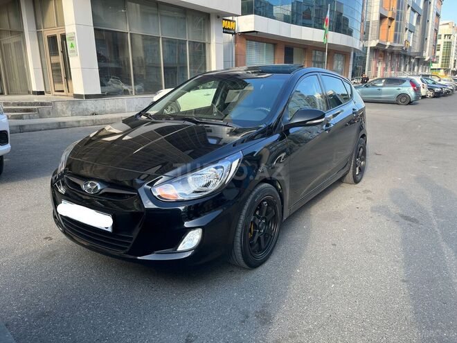 Hyundai Accent 2011, 213,000 km - 1.6 л - Bakı
