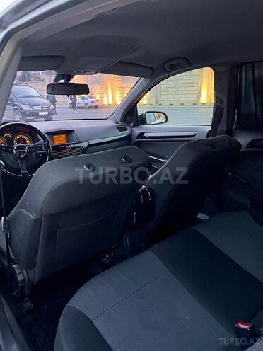 Opel Astra 2005, 280,000 km - 1.4 л - Bakı