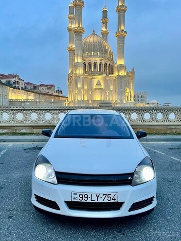 Opel Astra 2005, 280,000 km - 1.4 л - Bakı