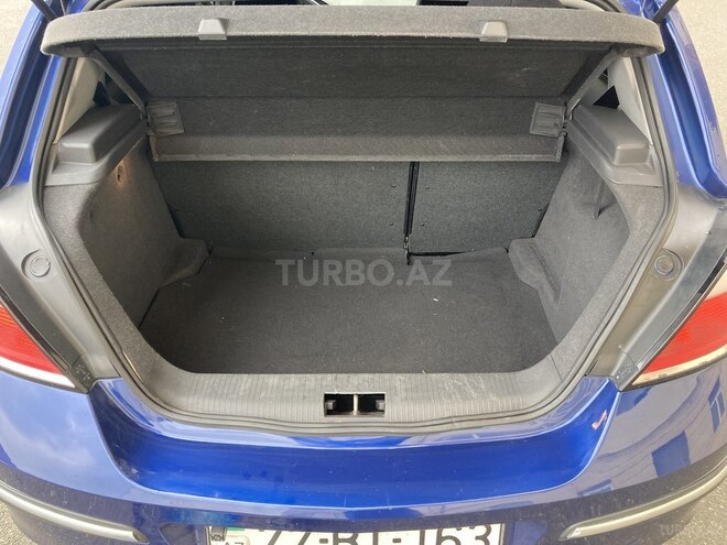 Opel Astra 2004, 190,000 km - 1.4 l - Bakı