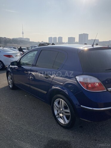 Opel Astra 2004, 190,000 km - 1.4 l - Bakı