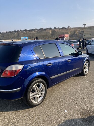 Opel Astra 2004, 190,000 km - 1.4 l - Bakı