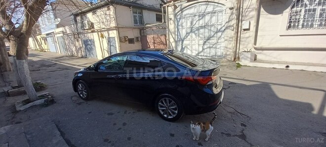 Hyundai Elantra 2016, 82,077 km - 1.8 l - Bakı