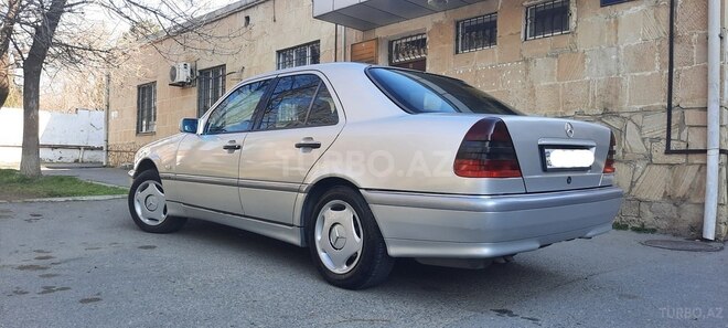 Mercedes C 220 1997, 349,500 km - 2.2 l - Bakı