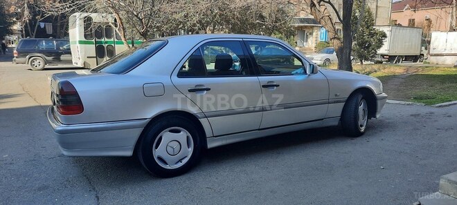 Mercedes C 220 1997, 349,500 km - 2.2 l - Bakı