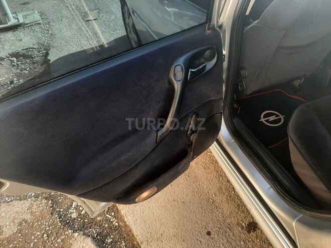 Opel Vectra 1999, 780,000 km - 1.8 l - Şamaxı