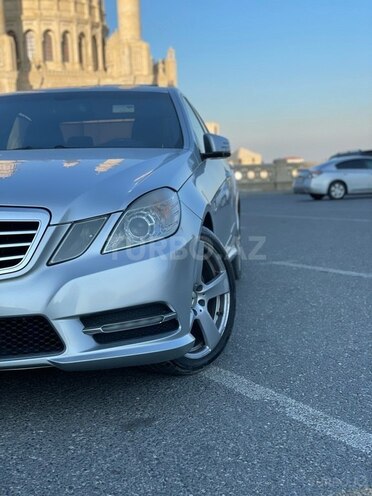 Mercedes E 350 2010, 127,000 km - 3.5 l - Bakı