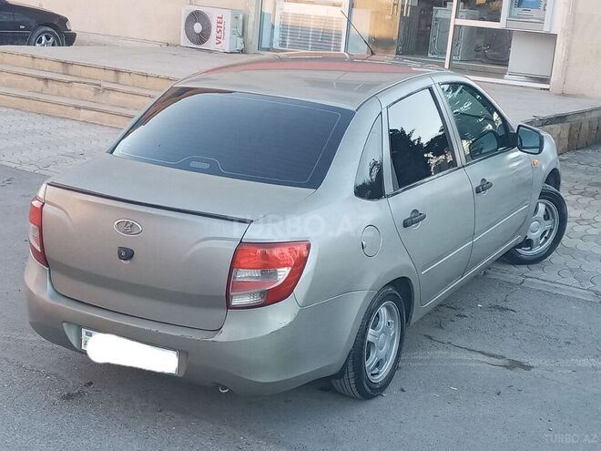 LADA (VAZ) Granta 2012, 215,700 km - 1.6 л - Salyan