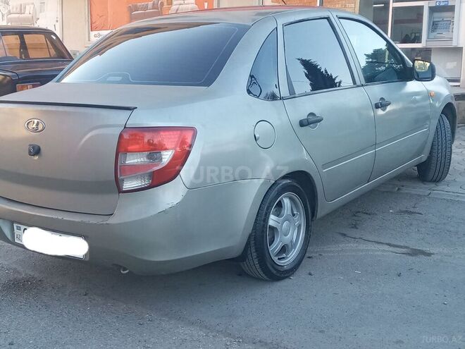 LADA (VAZ) Granta 2012, 215,700 km - 1.6 л - Salyan