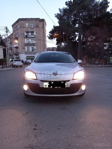 Renault Megane 2011, 266,243 km - 2.0 l - Sumqayıt