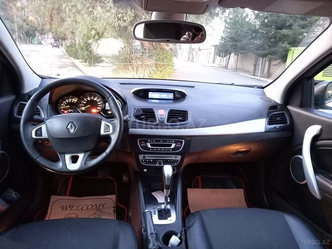 Renault Megane 2011, 266,243 km - 2.0 l - Sumqayıt