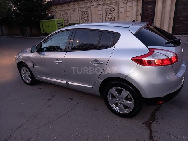 Renault Megane 2011, 266,243 km - 2.0 l - Sumqayıt