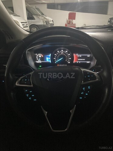 Ford Fusion 2017, 143,000 km - 2.0 l - Bakı