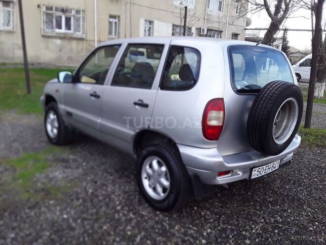 Chevrolet Niva 2004, 500,000 km - 1.7 l - Sumqayıt