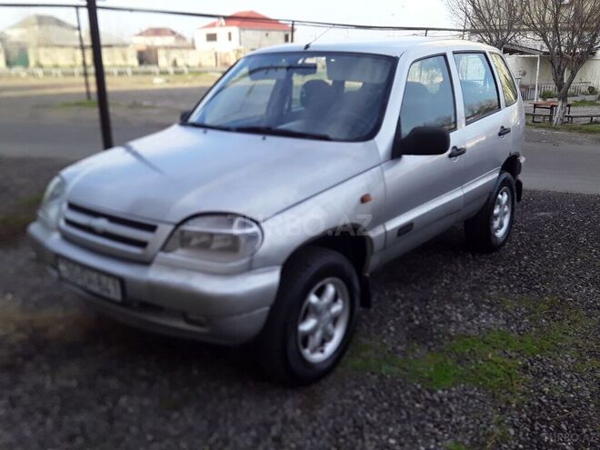 Chevrolet Niva 2004, 500,000 km - 1.7 l - Sumqayıt