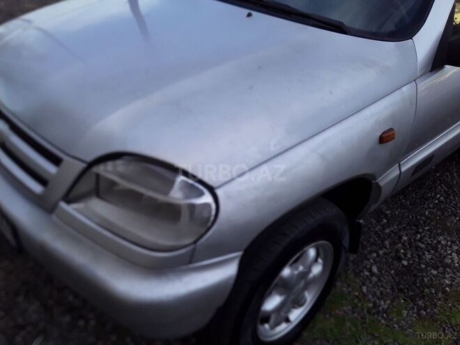 Chevrolet Niva 2004, 500,000 km - 1.7 l - Sumqayıt