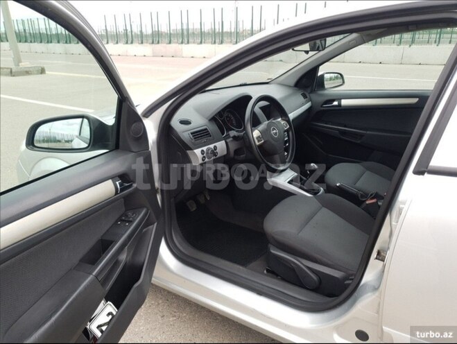 Opel Astra 2007, 169,000 km - 1.3 л - Bakı