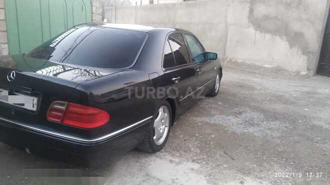 Mercedes E 200 1998, 330,000 km - 2.0 л - Sumqayıt