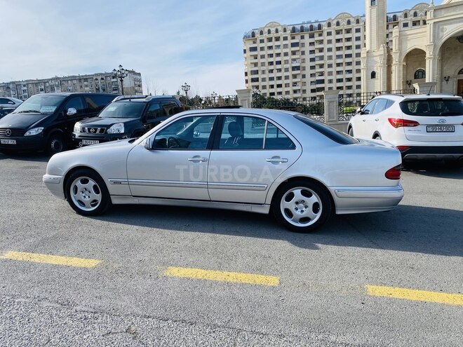 Mercedes E 320 2000, 228,850 km - 3.2 l - Bakı