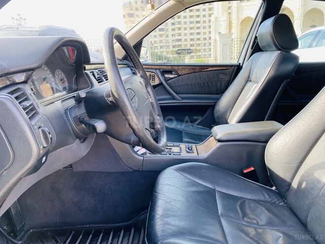 Mercedes E 320 2000, 228,850 km - 3.2 l - Bakı