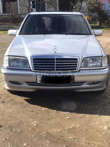 Mercedes C 180 1999, 282,000 km - 1.8 l - Bakı